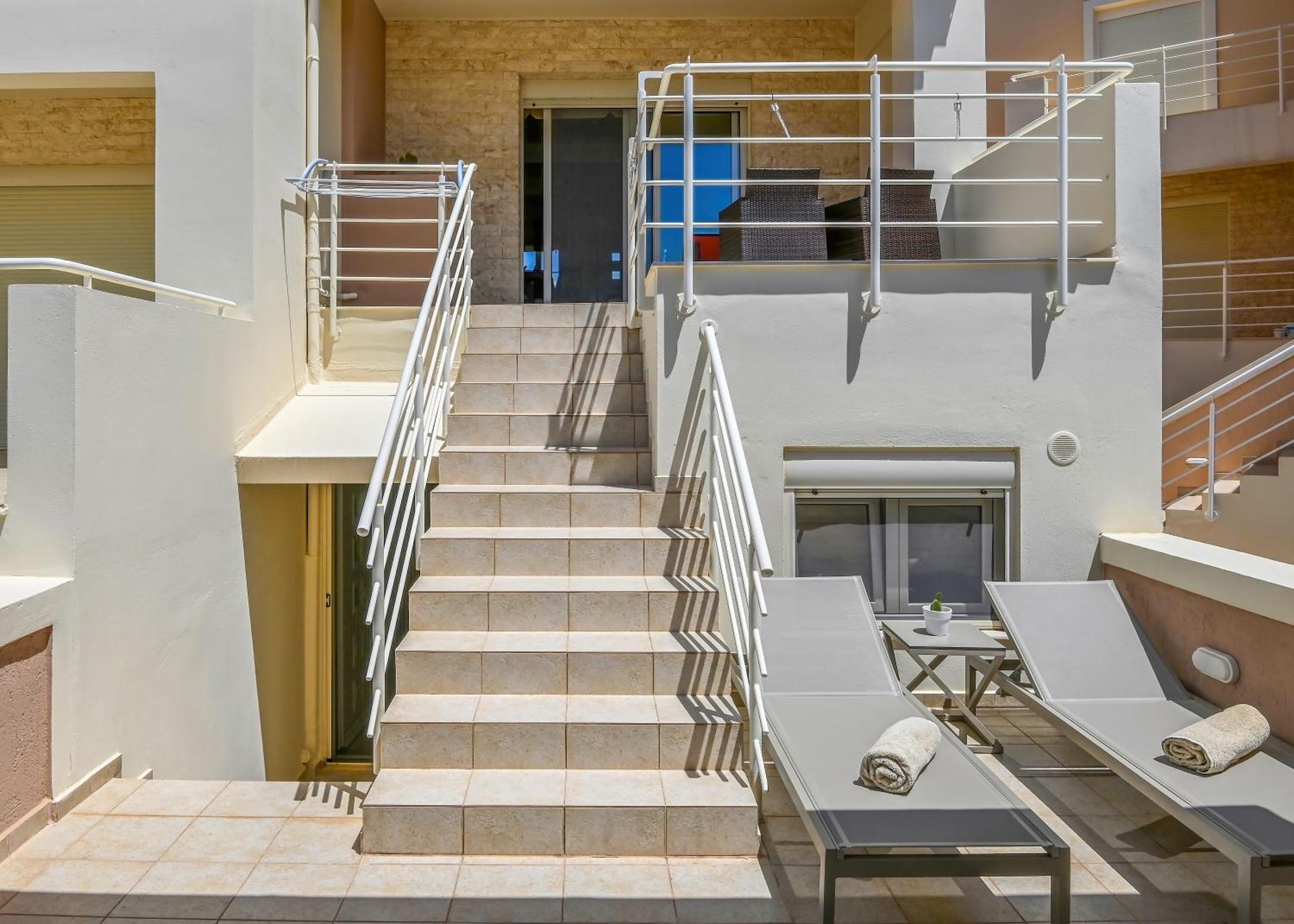 פלאקיאס Sand Lily Residence מראה חיצוני תמונה