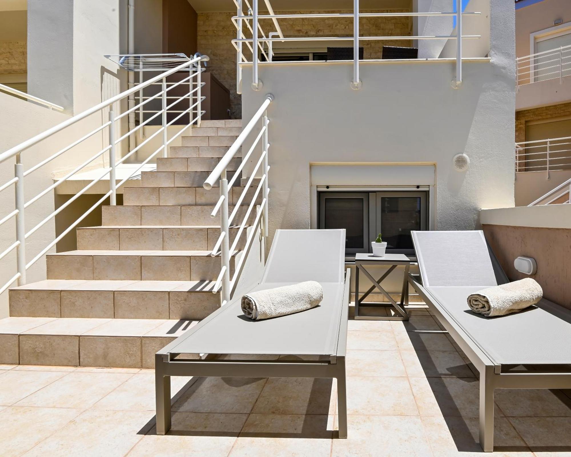 פלאקיאס Sand Lily Residence מראה חיצוני תמונה